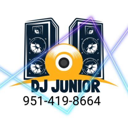 Offering dj services for all your events 

Ofreciendo servicios de dj para todos sus eventos..