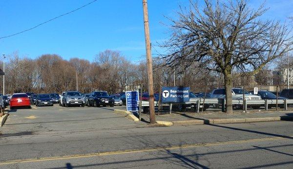 Parking at Beachmont Blue Line