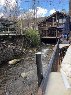 Outdoor dining by the creek.