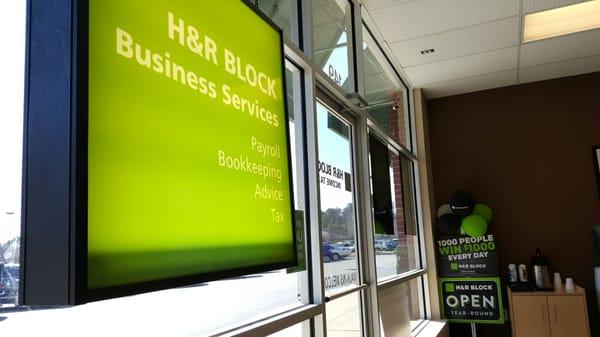 H&R Block - Interior