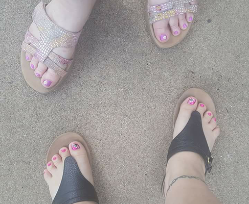 BFF pedi's, once a month w Linda :)