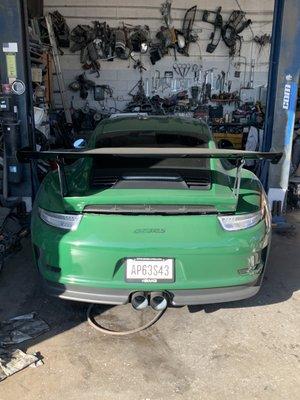 Porsche GT3RS in for service