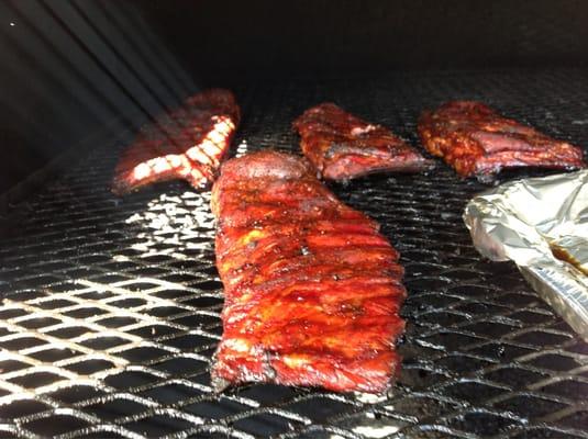 Slow Smoked St.Louis Ribs