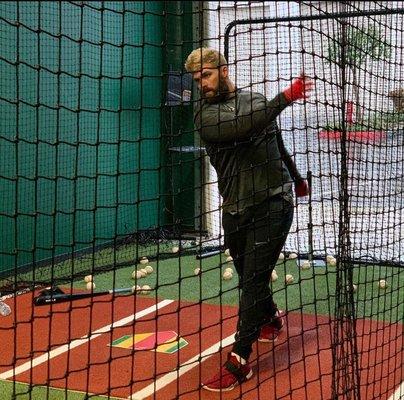 Matt Davidson (MLB Pro) getting some hitting in