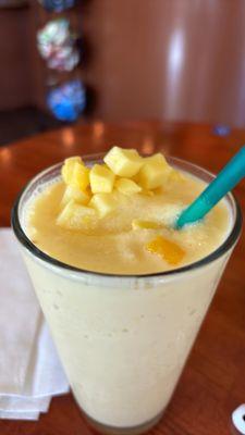 Mango and pineapple smoothie