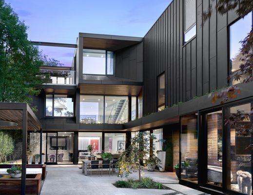 Modern Residence in Lakeview design by dSPACE Studio residential architects