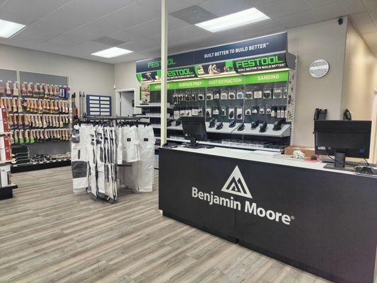 Benjamin Moore Dealer in Tigard, Oregon