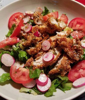 Fried chicken Garden salad