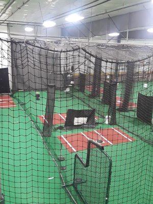 Soft toss cages