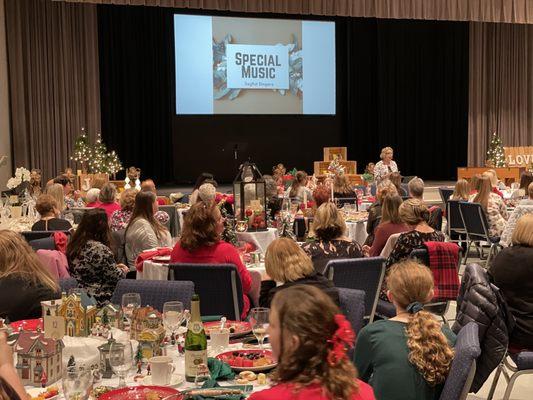 #women'sministry #women'sholidaybrunch #mceachernwomen