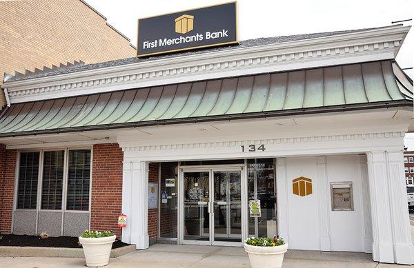 First Merchants Bank