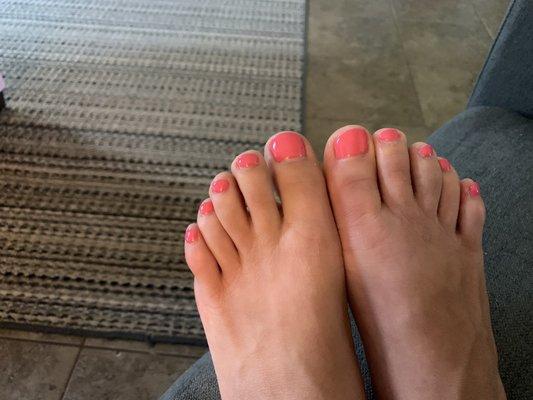 Pedicure and shellac