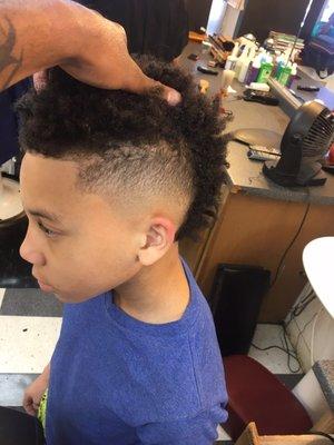 All of the barbers in the shop are talented although some work on appointments others are more than willing to accommodate walk ins.