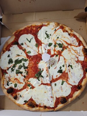 Large Margherita pizza - veggie pizza