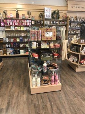 Natural life carries a full line of wonderful gifts and accessories ! Your sure to find something you love !