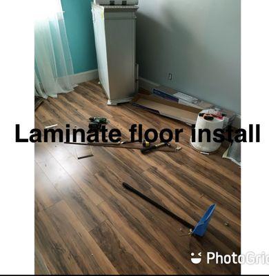 Laminate floor install