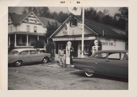 Before it was Duffy's: Cooper's Little Country Store.