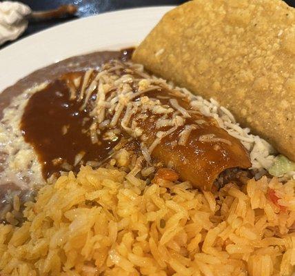 The Speedy Gonzales- one beef taco, beef enchilada with beans and rice.