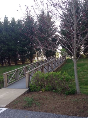 Walkway into the opening. Awesome pictures/wedding spot