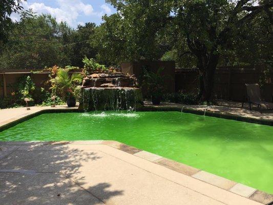 What you can expect from Johnson Pools. Do not use them!