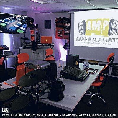 Palm Beach County's #1 Music Production & DJ Program