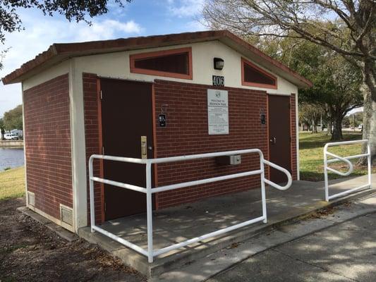 Restrooms and drinking fountain!!