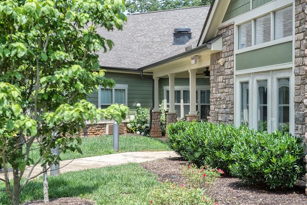 Clover Hill Senior Living | back patio