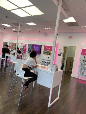 T mobile store