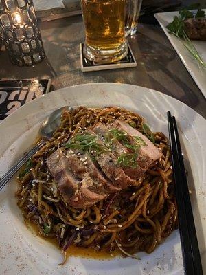 Thai noodles with pork loin