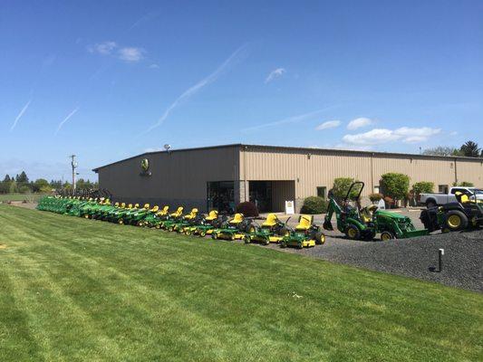 Papé Machinery Agriculture & Turf