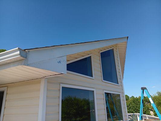 Fascia cap install