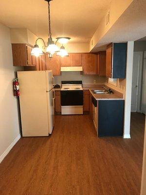 Kitchen with all full sized major appliances included