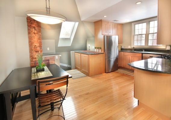 Elegant penthouse condo in #Rozzie sold at the first open house.