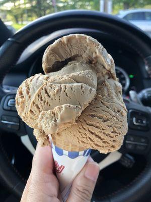 Coffee flavor 1 Scoop Ice Cream