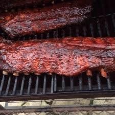 Wet pork ribs ready to eat!