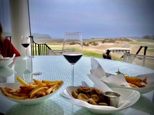 Happy Hour at the Nicklaus Clubhouse