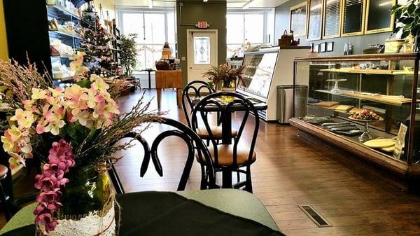 Curds & Molds Fromagerie is a quaint shop in the heart of Historic Saxonburg, PA. Come in and try some free samples.