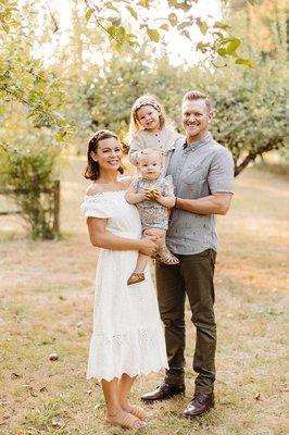 A summer family session on Sauvie Island