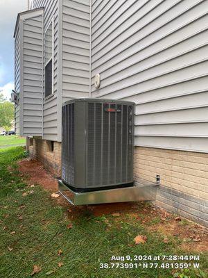 Trane 4 Ton 15 SEER2 AC