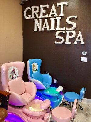 New kid spa chairs with massage systems and Led light...