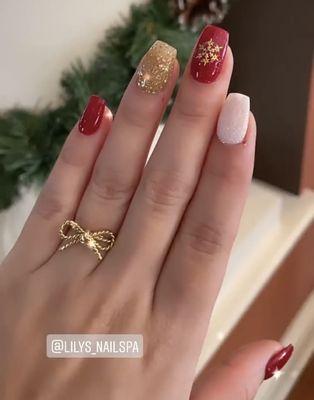 Holiday sns nails