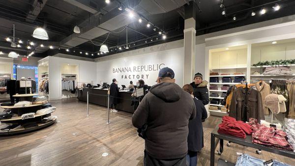 Banana Republic Factory Store