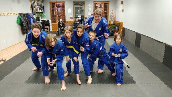 Group photo of UJJ's Family and Junior's Class.