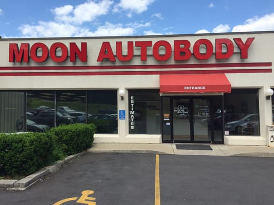 Moon Autobody