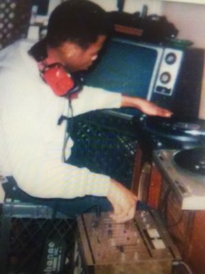 DJ GrandMaster KC of love to cut, scratch and wear crispy, clean clothing...Larry's suffices!