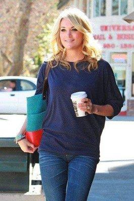 Carrie Underwood grabbing a Kings Road Coffee Truck Latte on her way to cbs studio