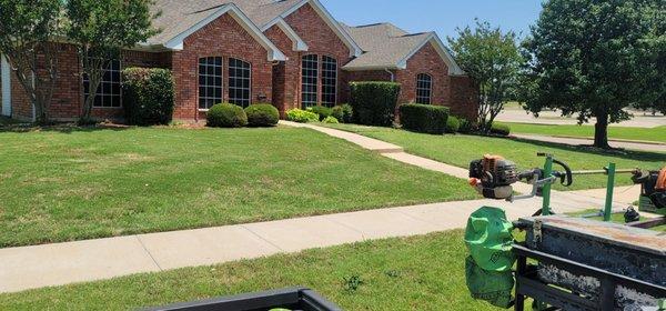 Faithful lawn care believes in quality work.