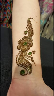 Henna tattoo lasts for 8 to 10 days , all natural .