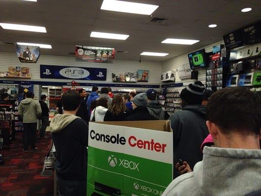 Midnight release of Xbox One