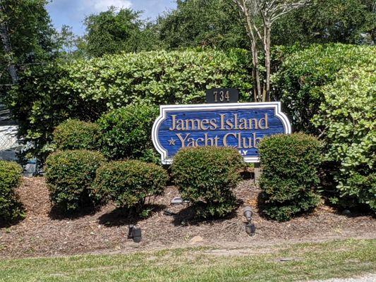 James Island Yacht Club